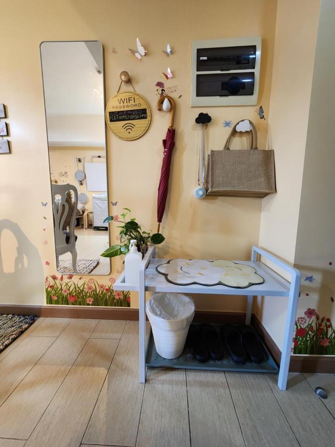 Spacious Cozy Suite At The Venice Mall With Free Parking And Washing Machine (Adults Only) Taguig Εξωτερικό φωτογραφία