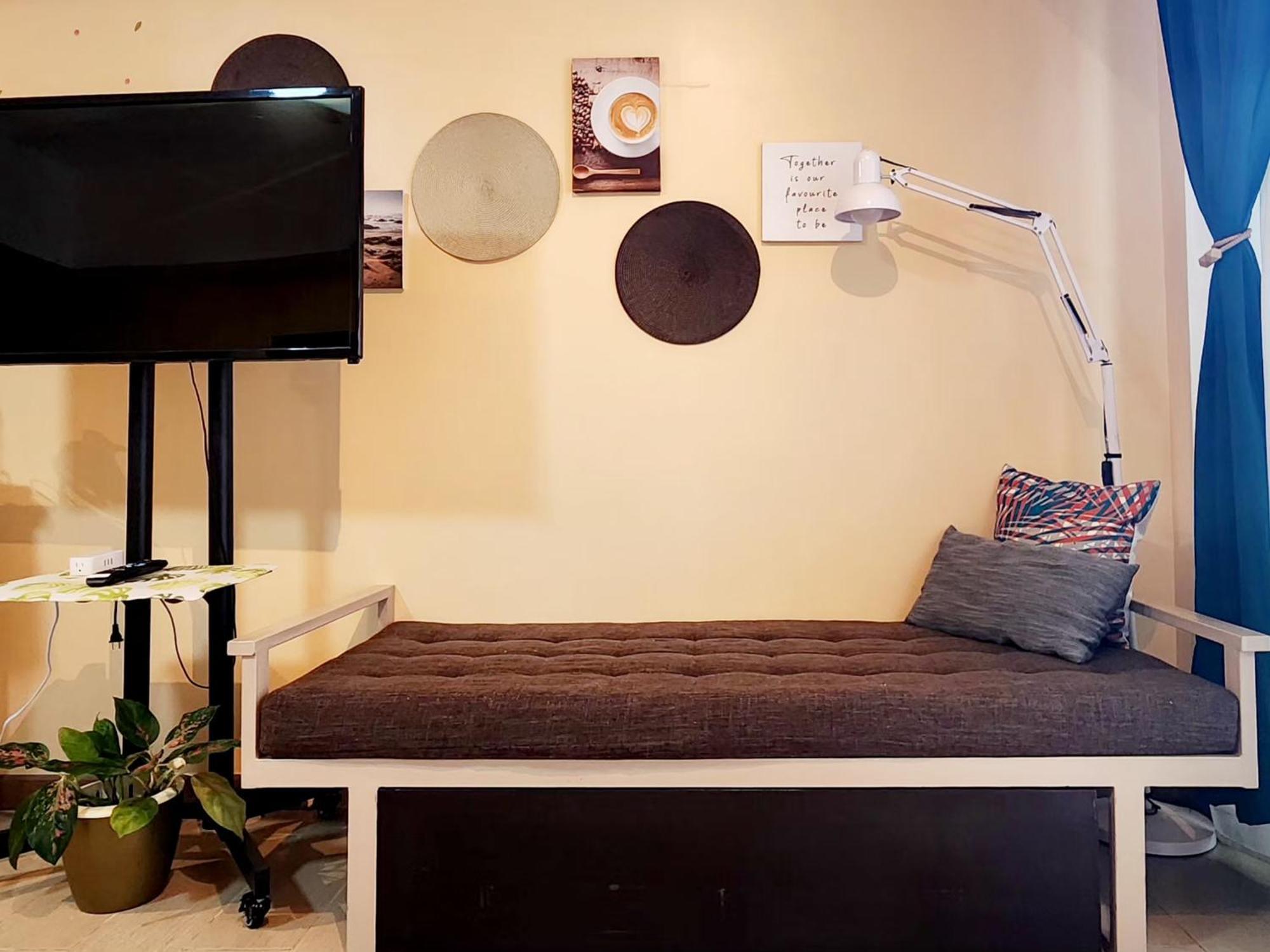 Spacious Cozy Suite At The Venice Mall With Free Parking And Washing Machine (Adults Only) Taguig Εξωτερικό φωτογραφία